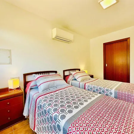 Holiday home Amata Costabravasi *