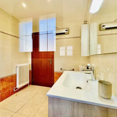 Amata Costabravasi Holiday home